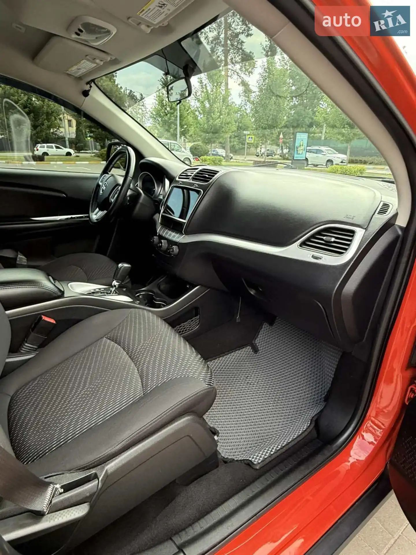 2018 Dodge Journey - мініатюра 28