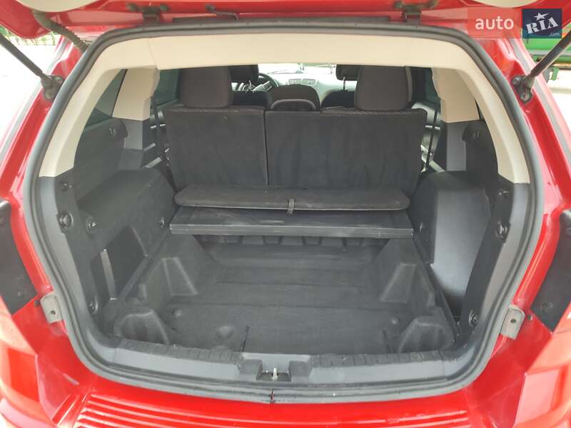 Внедорожник / Кроссовер Dodge Journey 2016 в Лубнах