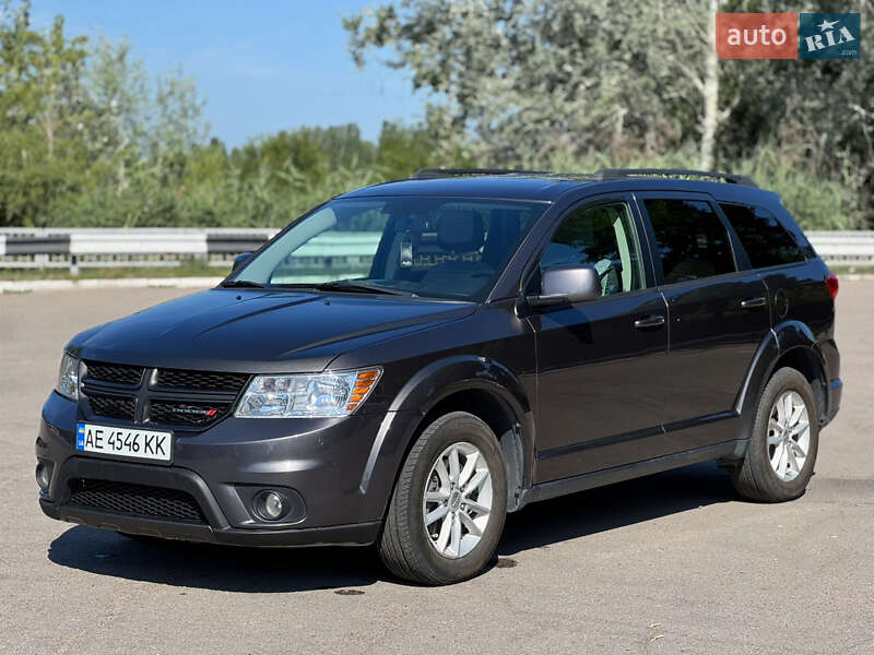 Внедорожник / Кроссовер Dodge Journey 2016 в Каменском