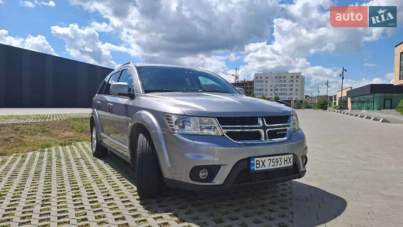 Внедорожник / Кроссовер Dodge Journey 2015 в Хмельницком