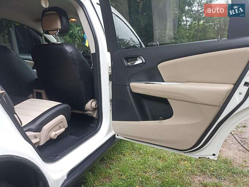 Внедорожник / Кроссовер Dodge Journey 2018 в Чернобае