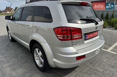 Внедорожник / Кроссовер Dodge Journey 2010 в 