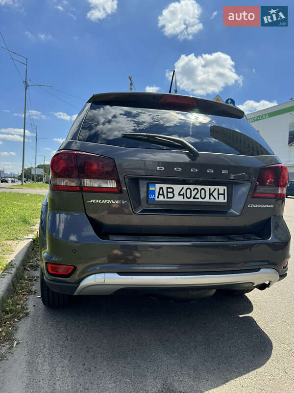 Внедорожник / Кроссовер Dodge Journey 2016 в Виннице