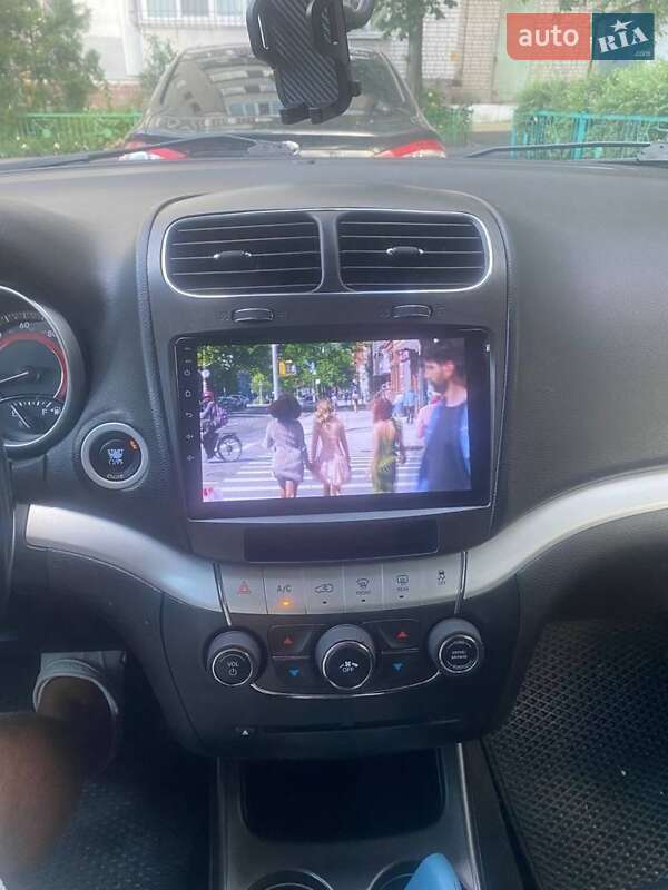 Внедорожник / Кроссовер Dodge Journey 2014 в Днепре