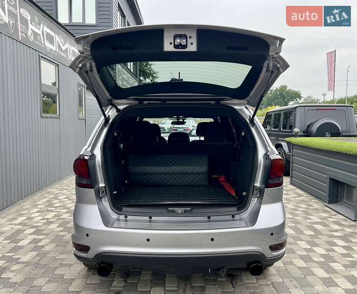 Позашляховик / Кросовер Dodge Journey 2016 в Києві