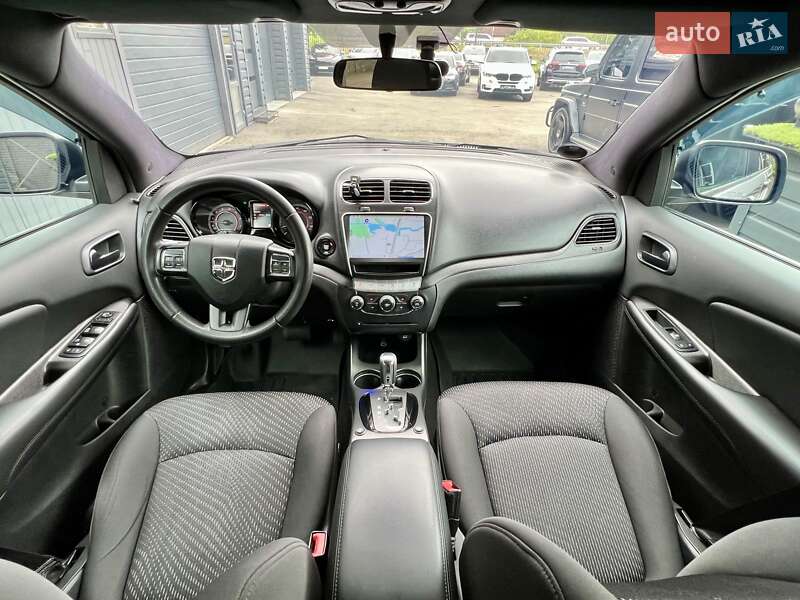 Позашляховик / Кросовер Dodge Journey 2016 в Києві