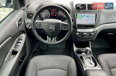 Внедорожник / Кроссовер Dodge Journey 2016 в 
