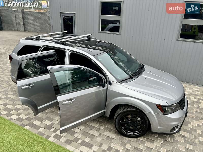 Позашляховик / Кросовер Dodge Journey 2016 в Києві