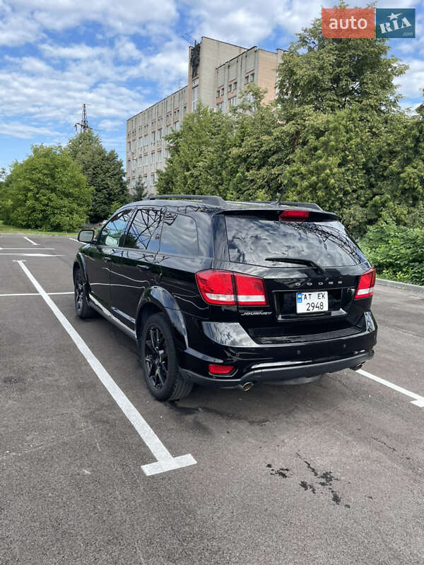 Позашляховик / Кросовер Dodge Journey 2015 в Львові