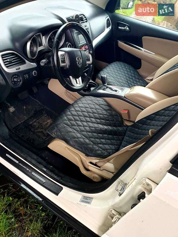 Позашляховик / Кросовер Dodge Journey 2016 в Києві фото 10 Позашляховик / Кросовер Dodge Journey 2016 в Києві