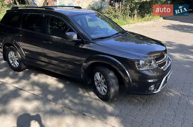 Позашляховик / Кросовер Dodge Journey 2016 в 
