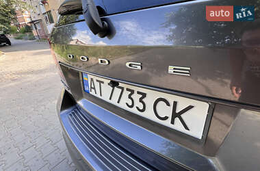 Позашляховик / Кросовер Dodge Journey 2016 в 