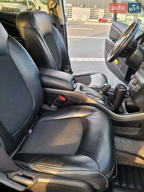 Внедорожник / Кроссовер Dodge Journey 2015 в Львове