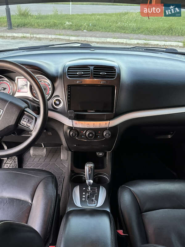 Внедорожник / Кроссовер Dodge Journey 2015 в Белой Церкви