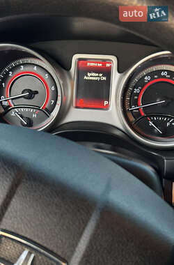 Внедорожник / Кроссовер Dodge Journey 2015 в 
