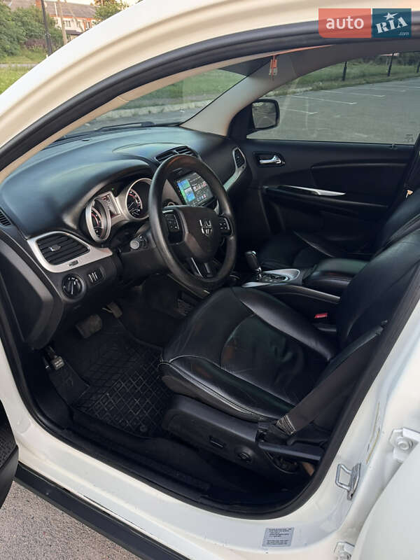 Внедорожник / Кроссовер Dodge Journey 2015 в Белой Церкви