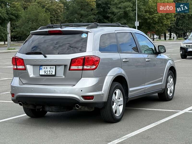 Внедорожник / Кроссовер Dodge Journey 2016 в Киеве