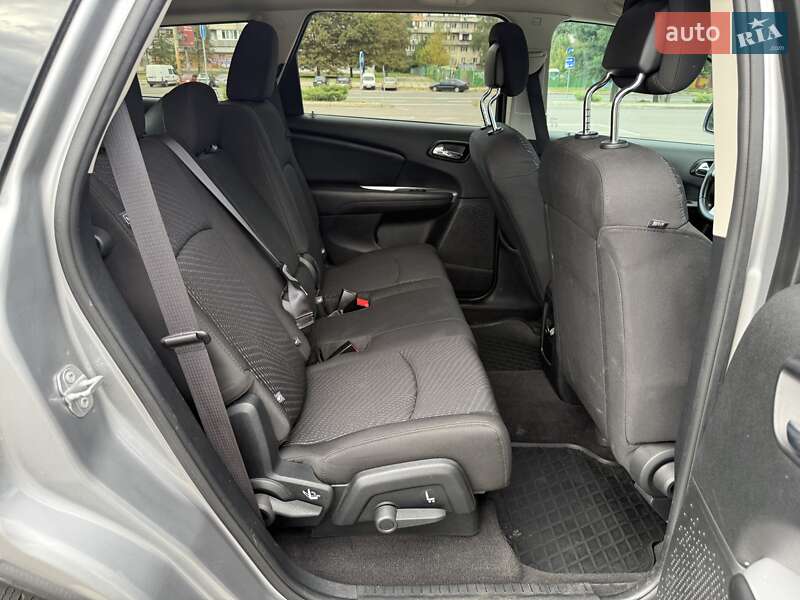 Внедорожник / Кроссовер Dodge Journey 2016 в Киеве