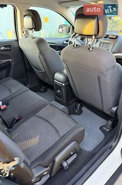 Внедорожник / Кроссовер Dodge Journey 2014 в 