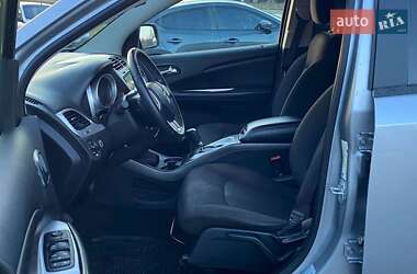 Внедорожник / Кроссовер Dodge Journey 2017 в 