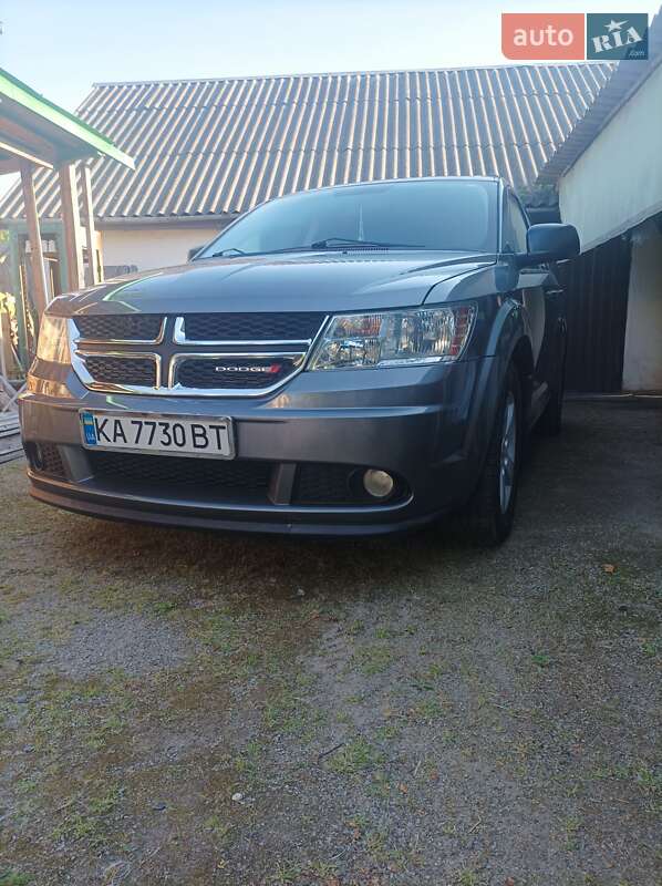 Внедорожник / Кроссовер Dodge Journey 2012 в Малине