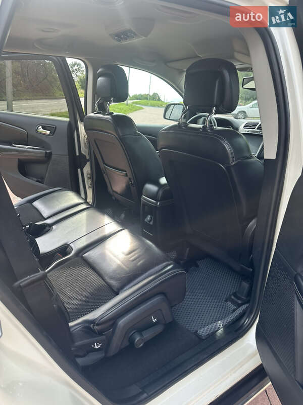 Внедорожник / Кроссовер Dodge Journey 2014 в Ивано-Франковске фото 33 Внедорожник / Кроссовер Dodge Journey 2014 в Ивано-Франковске
