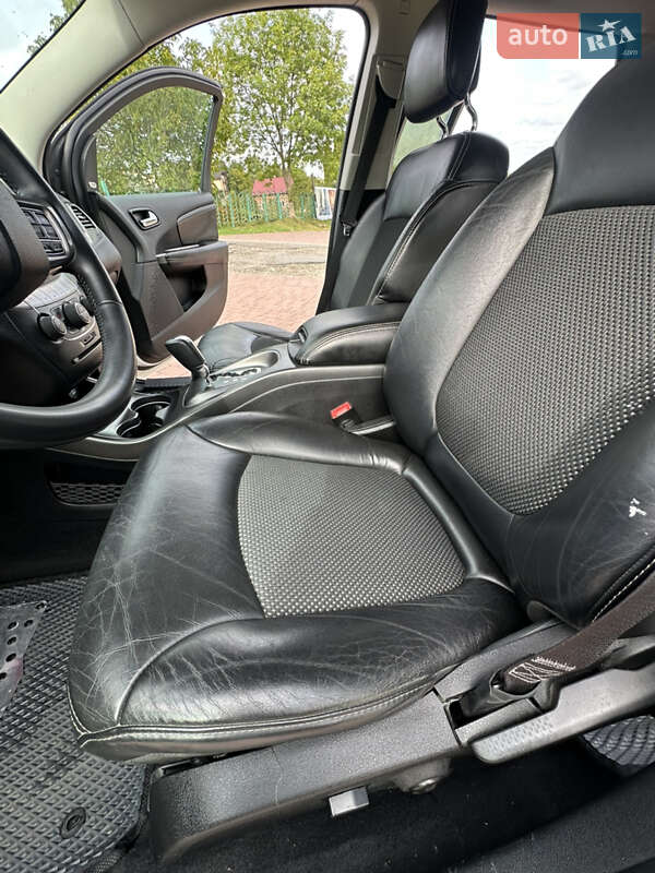 Внедорожник / Кроссовер Dodge Journey 2014 в Ивано-Франковске фото 73 Внедорожник / Кроссовер Dodge Journey 2014 в Ивано-Франковске