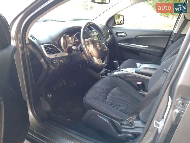 Внедорожник / Кроссовер Dodge Journey 2013 в Владимире