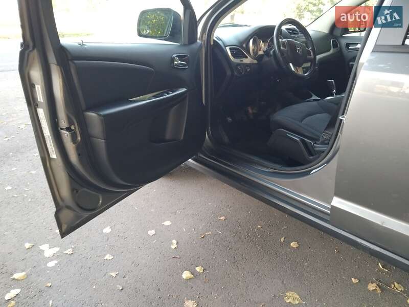 Внедорожник / Кроссовер Dodge Journey 2013 в Владимире