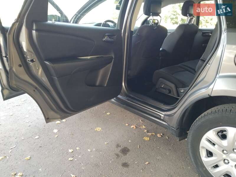Внедорожник / Кроссовер Dodge Journey 2013 в Владимире