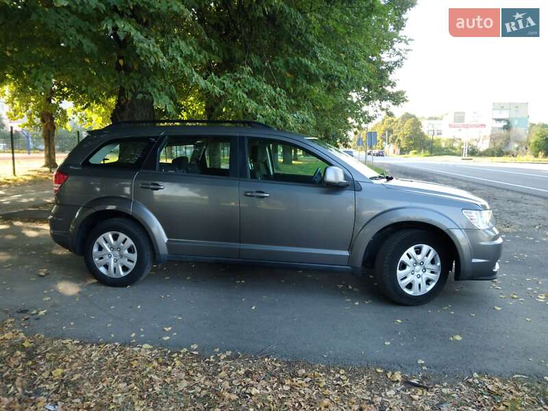 Внедорожник / Кроссовер Dodge Journey 2013 в Владимире
