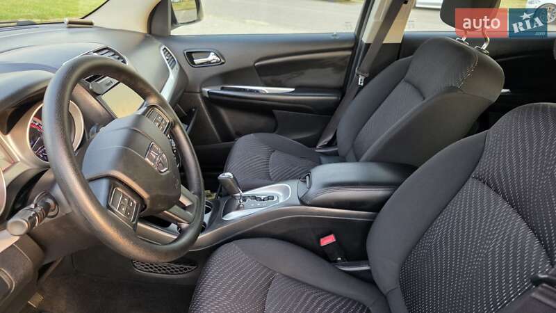 Внедорожник / Кроссовер Dodge Journey 2015 в Львове