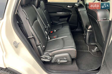 Внедорожник / Кроссовер Dodge Journey 2016 в 