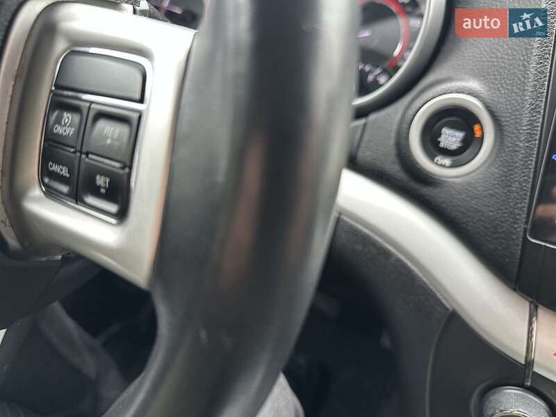 Внедорожник / Кроссовер Dodge Journey 2020 в Хмельницком