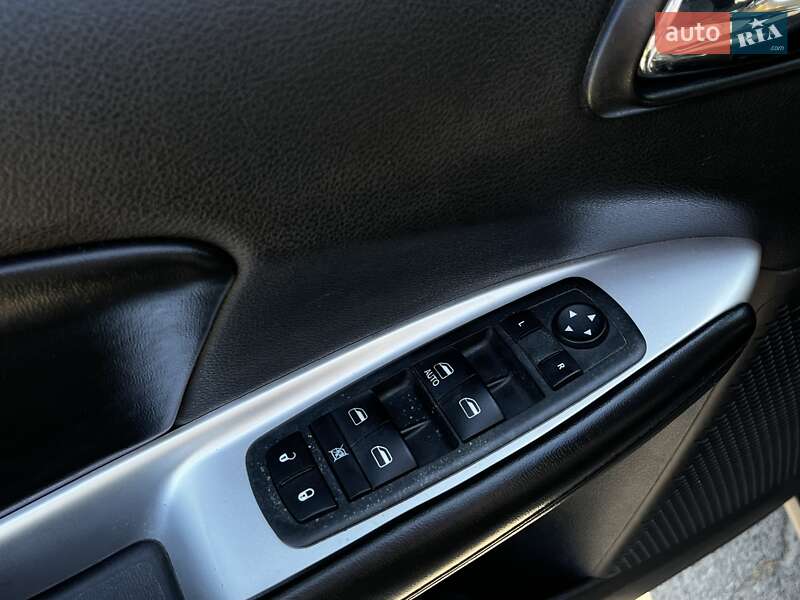 Внедорожник / Кроссовер Dodge Journey 2013 в Одессе