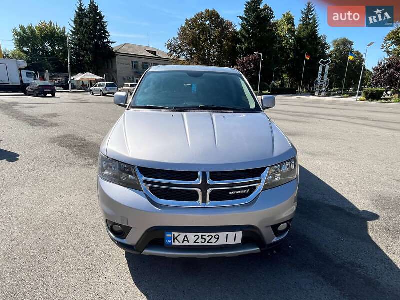 Позашляховик / Кросовер Dodge Journey 2017 в Борисполі фото 8 Позашляховик / Кросовер Dodge Journey 2017 в Борисполі
