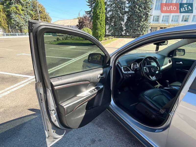 Позашляховик / Кросовер Dodge Journey 2017 в Борисполі фото 20 Позашляховик / Кросовер Dodge Journey 2017 в Борисполі