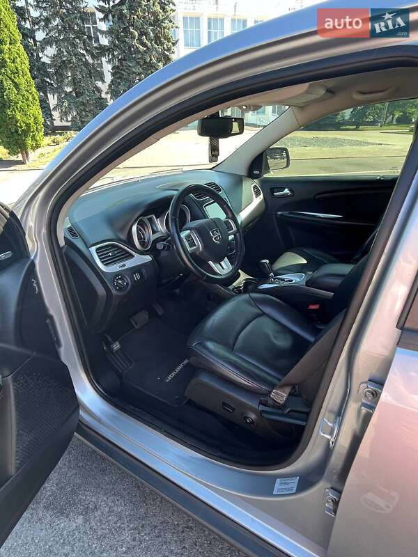 Позашляховик / Кросовер Dodge Journey 2017 в Борисполі фото 23 Позашляховик / Кросовер Dodge Journey 2017 в Борисполі