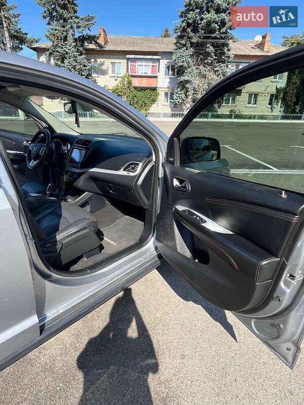 Позашляховик / Кросовер Dodge Journey 2017 в Борисполі фото 27 Позашляховик / Кросовер Dodge Journey 2017 в Борисполі