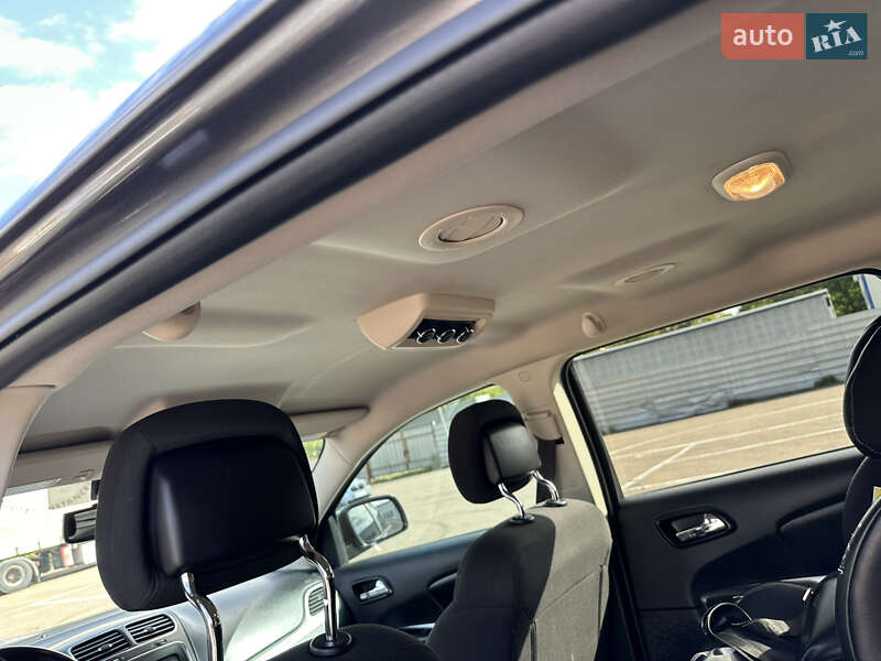 Внедорожник / Кроссовер Dodge Journey 2016 в Ровно