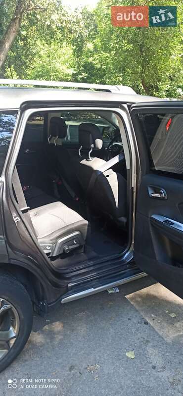 Внедорожник / Кроссовер Dodge Journey 2015 в Тернополе