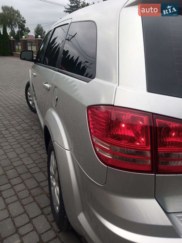 Позашляховик / Кросовер Dodge Journey 2014 в Самборі фото 7 Позашляховик / Кросовер Dodge Journey 2014 в Самборі