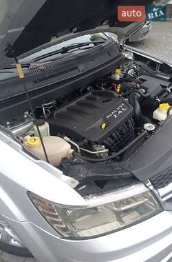 Внедорожник / Кроссовер Dodge Journey 2014 в 