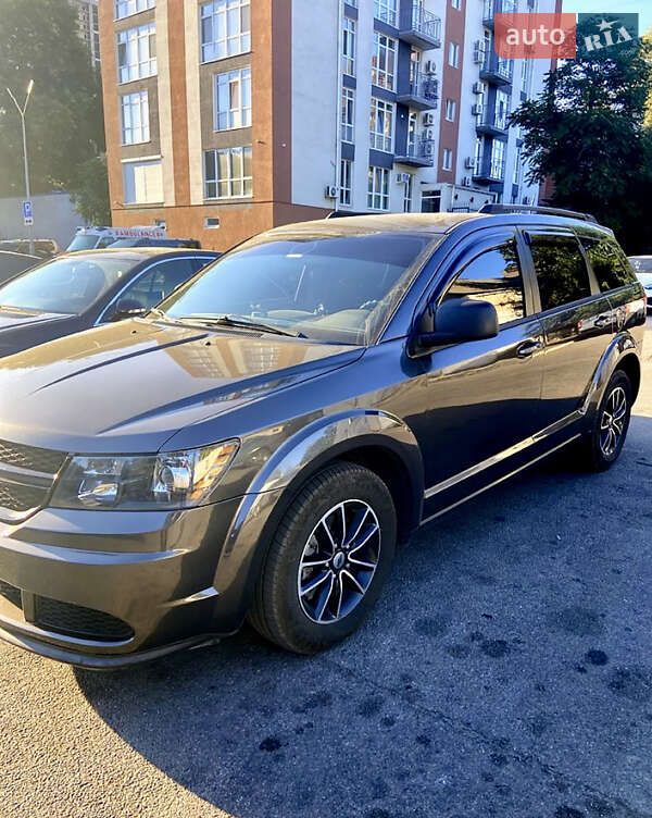Внедорожник / Кроссовер Dodge Journey 2018 в 