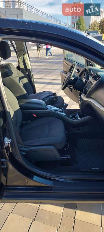 Позашляховик / Кросовер Dodge Journey 2016 в Вінниці фото 4 Позашляховик / Кросовер Dodge Journey 2016 в Вінниці