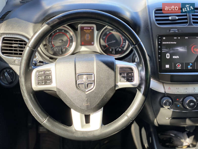 Позашляховик / Кросовер Dodge Journey 2013 в Києві