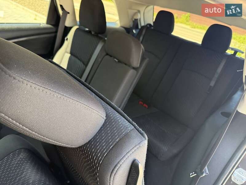 Внедорожник / Кроссовер Dodge Journey 2017 в Киеве
