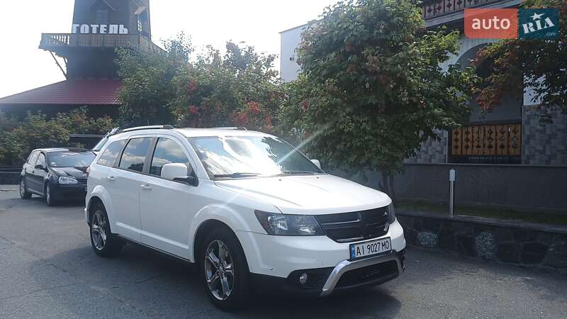 Внедорожник / Кроссовер Dodge Journey 2015 в Обухове