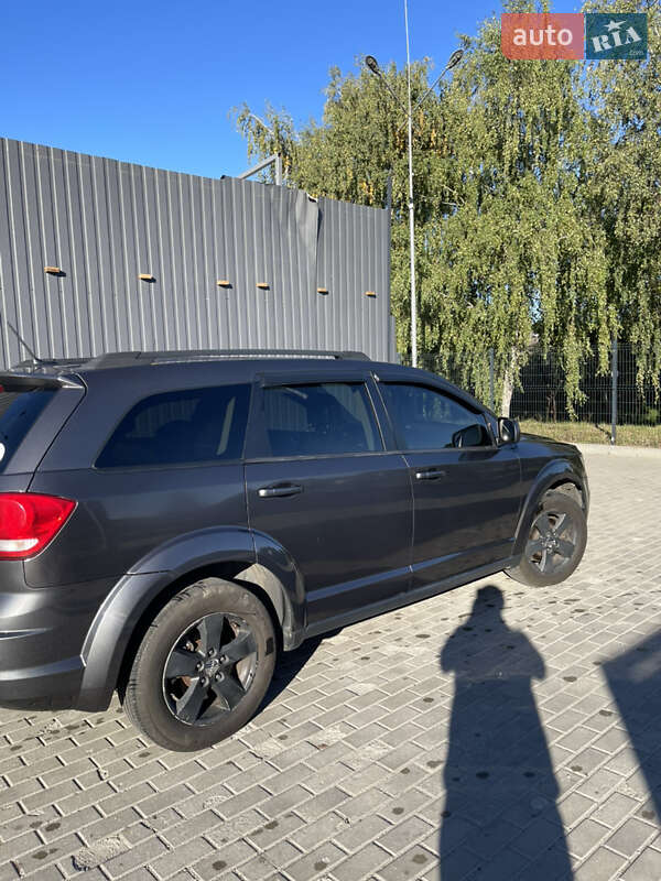 Внедорожник / Кроссовер Dodge Journey 2013 в Ровно