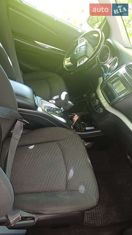 Позашляховик / Кросовер Dodge Journey 2019 в Радивиліві фото 3 Позашляховик / Кросовер Dodge Journey 2019 в Радивиліві